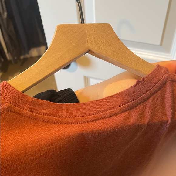 Rust 'Howdy Honey' Graphic T-Shirt - Picture 2 of 3